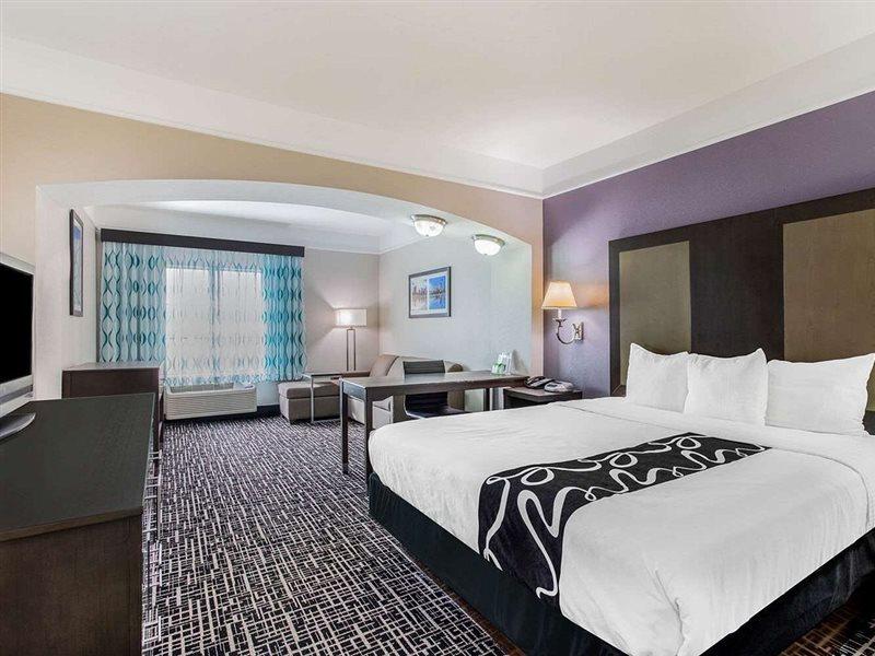 La Quinta Inn & Suites Fultondale Kültér fotó