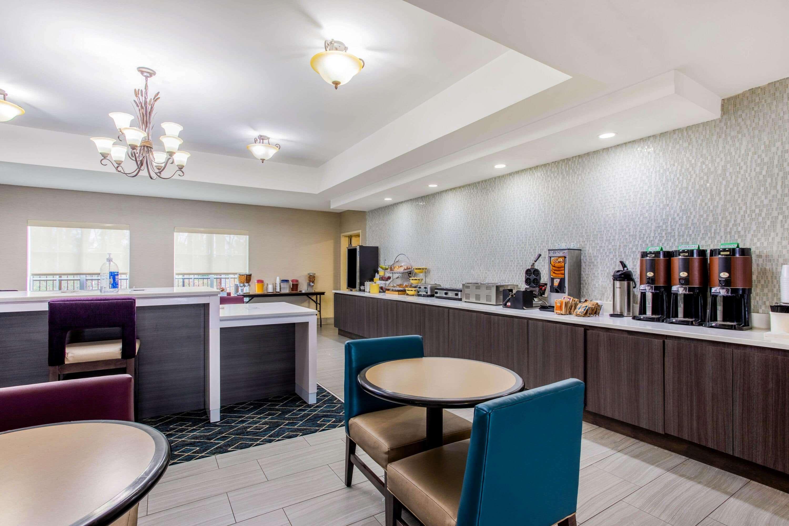 La Quinta Inn & Suites Fultondale Kültér fotó
