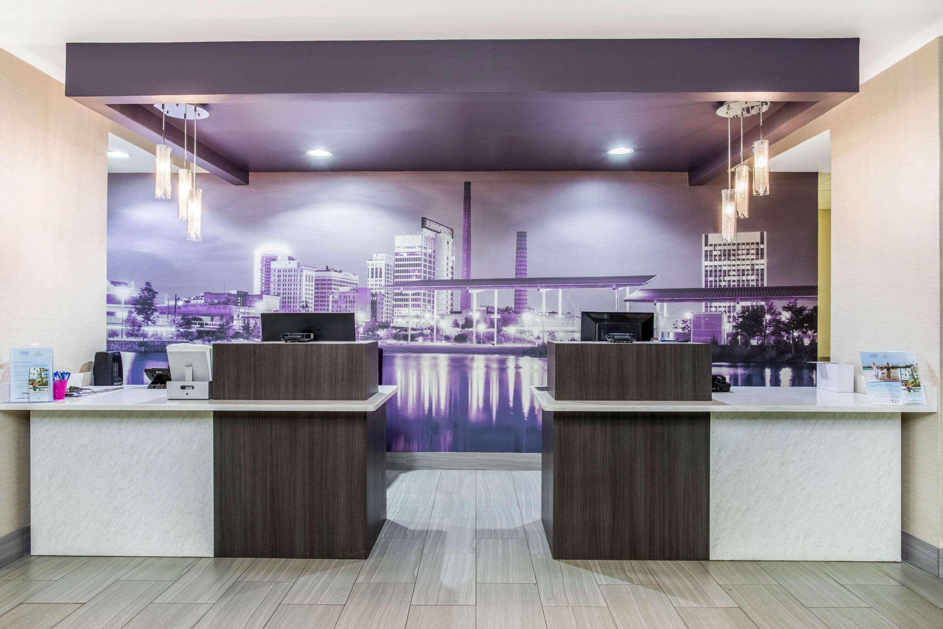 La Quinta Inn & Suites Fultondale Kültér fotó